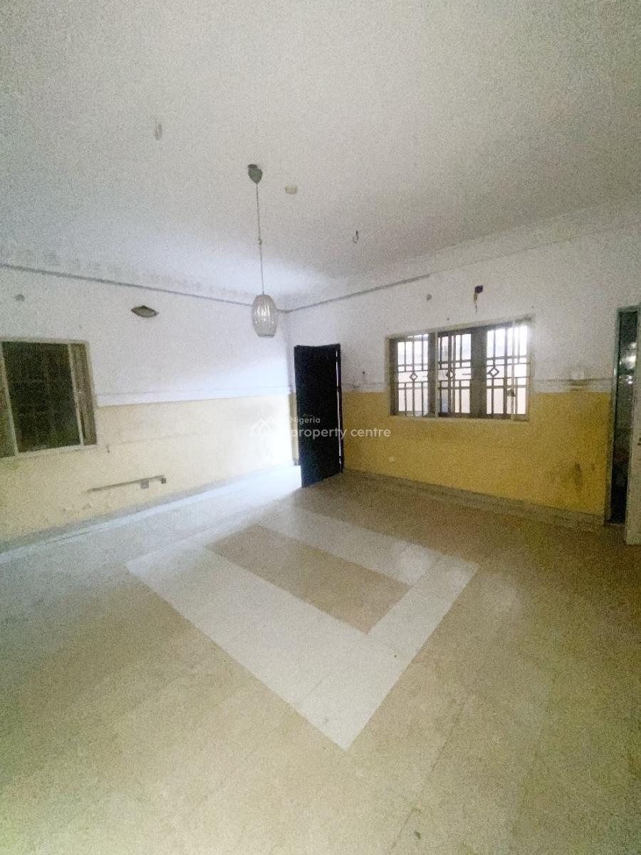 a Well Maintained Spacious 3 Bedroom Flat, Gra Phase 1, Magodo, Lagos, Flat / Apartment for Rent