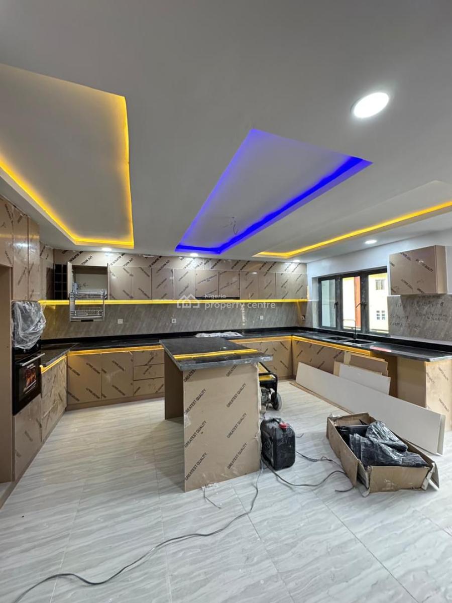 Well Built 3 Bedroom Apartment with Elevator and C of O, Ogunlana, Surulere, Lagos, Flat / Apartment for Sale