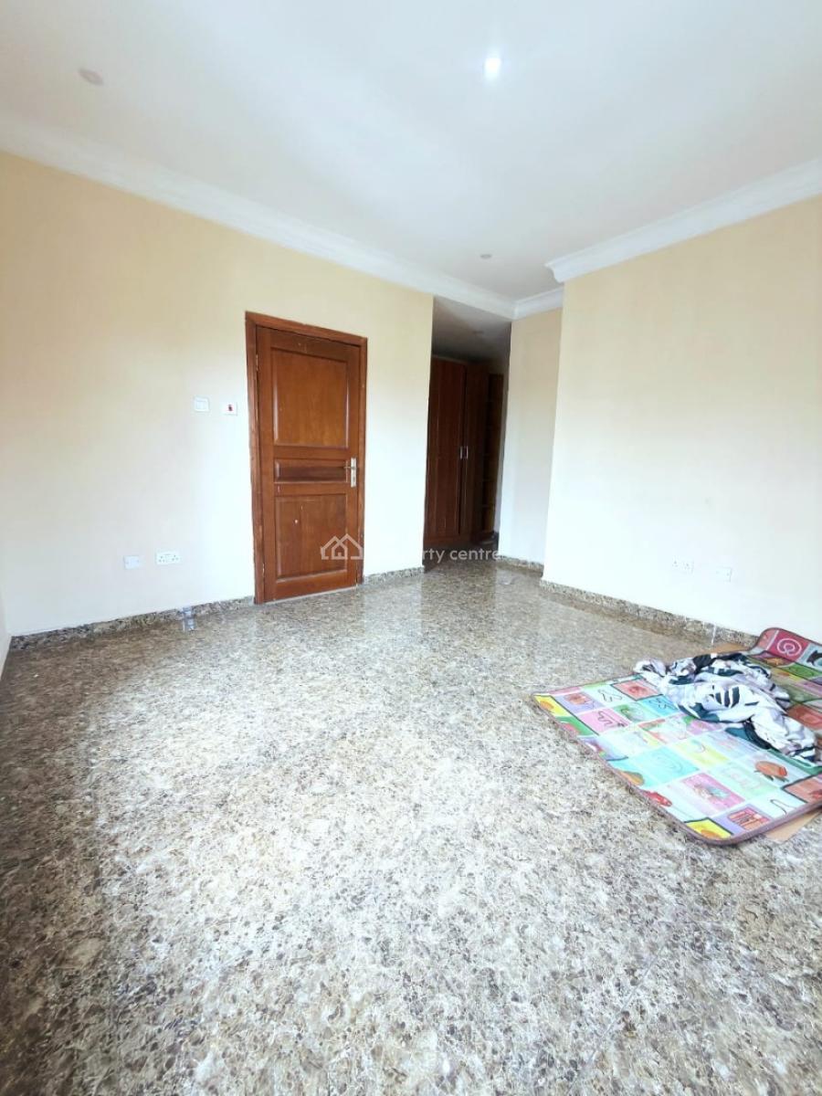Spacious 3-bedroom Apartment with Bq, Lekki Phase 1, Lekki, Lagos, Flat / Apartment for Rent