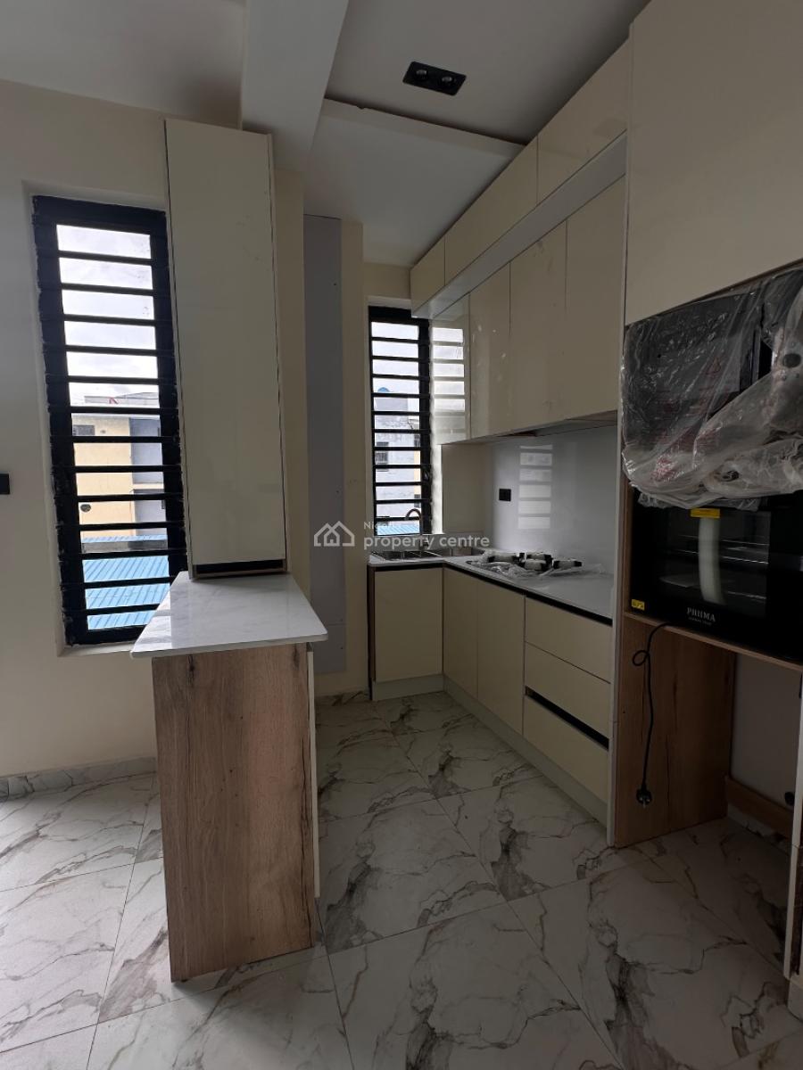 2bedroom Apartment with Pool and Elevator, Orchid, Lekki, Lagos, Flat / Apartment for Sale