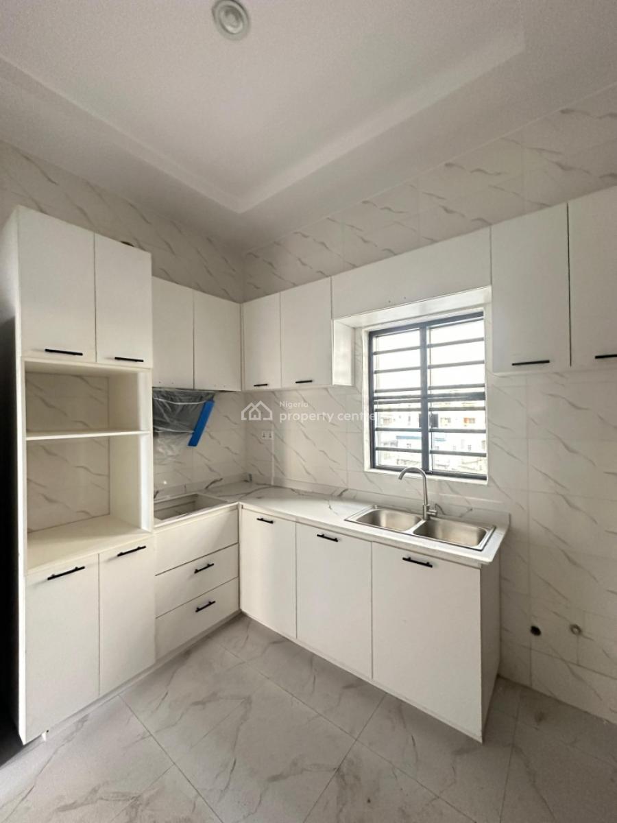 *my Direct*   *very Nice Lovely Built 3 Bedroom Apartment in a Serene, Surulere, Lagos, House for Sale