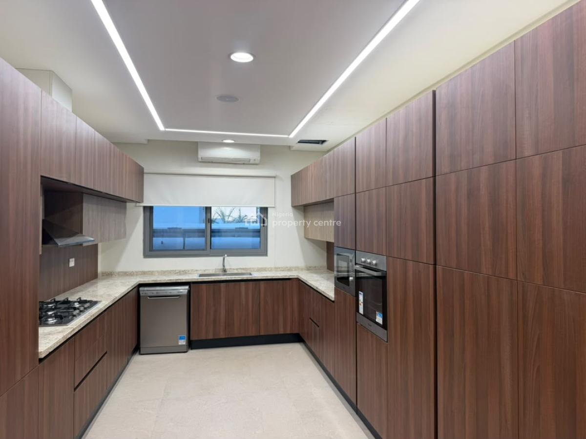 Fully Furnished 3 Bedroom Apartment with a Bq, Asokoro District, Abuja, Flat / Apartment for Rent