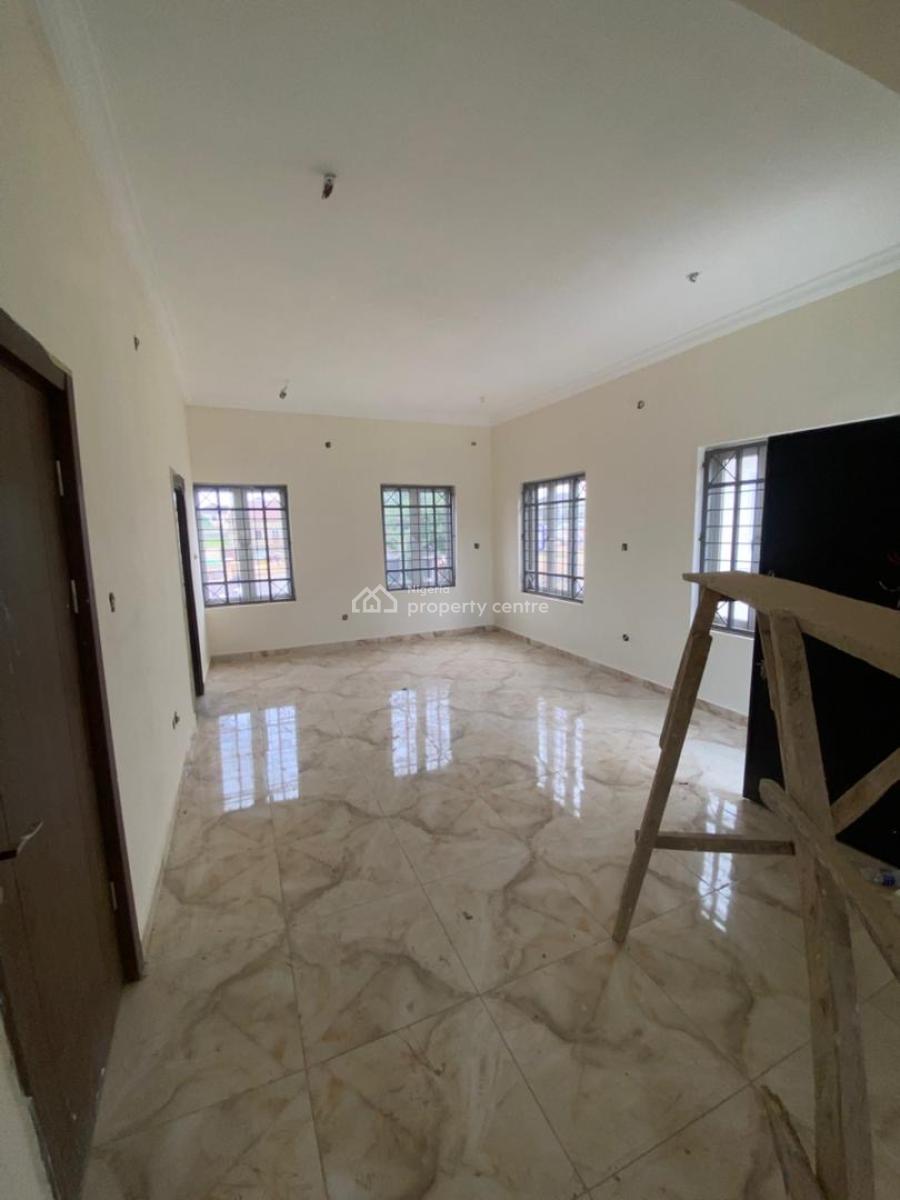 Executive Semi-detached Luxury in Gaduwa  4-bedroom Terraces with Bq, Gaduwa, Abuja, Semi-detached Duplex for Sale
