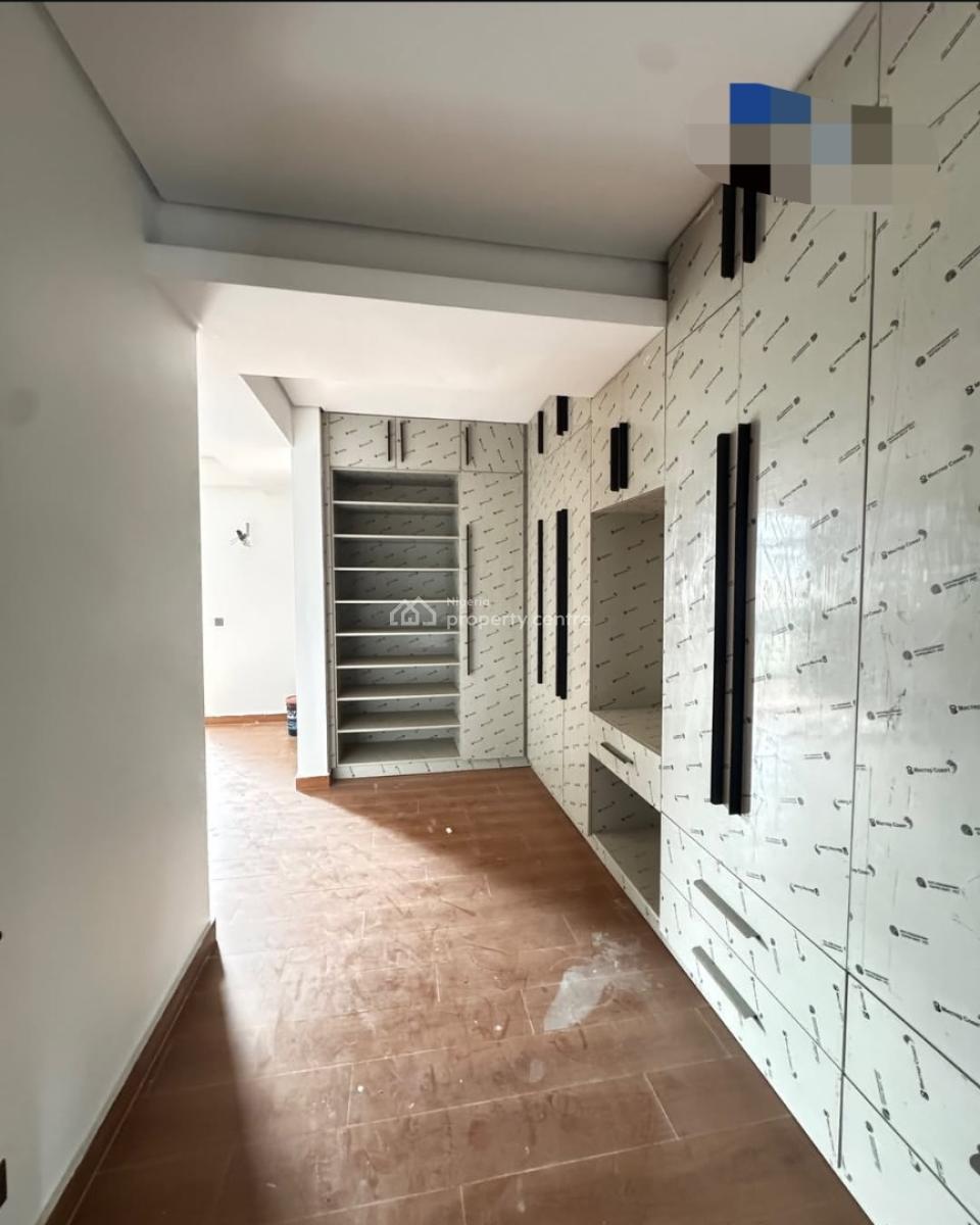 Nicely Done 3 Bedroom Apartment with a Bq and Pool, Ikoyi, Lagos, Block of Flats for Sale