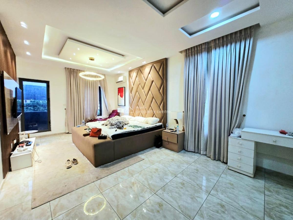 Experience Luxury Living in This Beautifully Furnished 4-bedroom Terr, Lekki Phase 1, Lekki, Lagos, Terraced Duplex for Rent