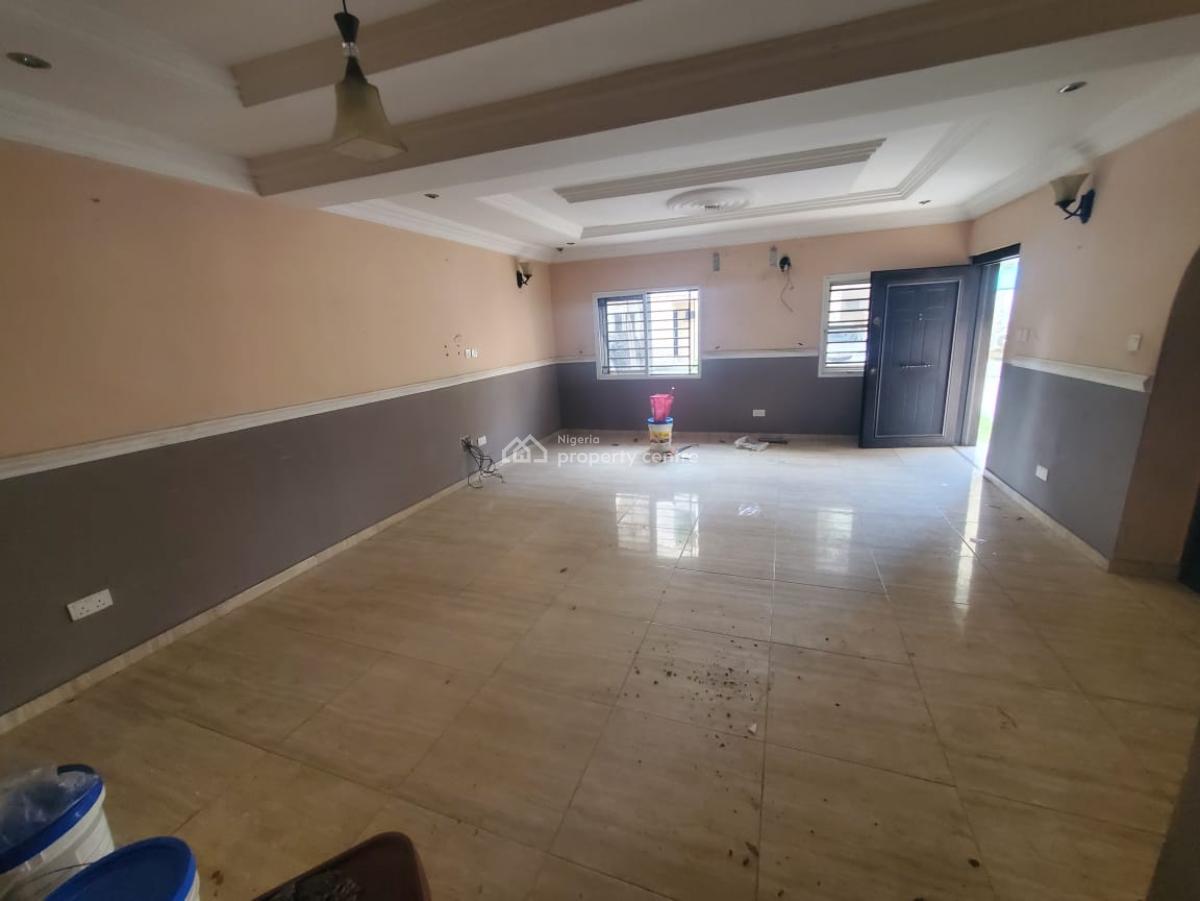 a Well Maintained 4 Bedroom Terrace Duplex, Lekki, Lagos, Terraced Duplex for Sale