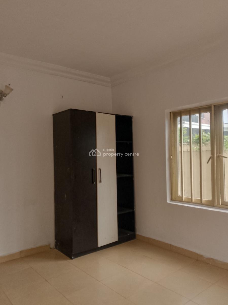 Very Spacious and Newly Out 3bedroom, Ilaje Mobile Road, Ajah, Lagos, Flat / Apartment for Rent