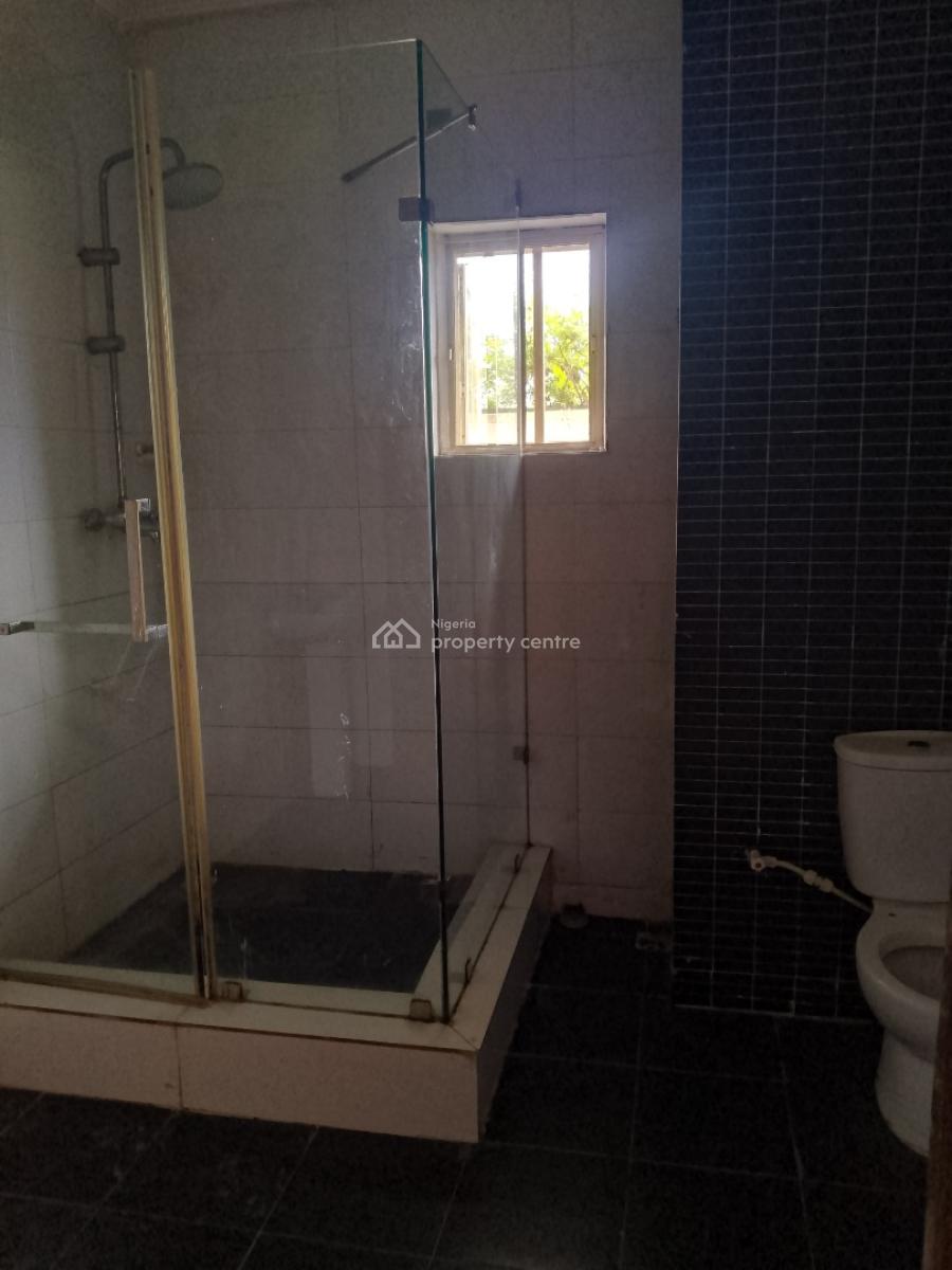Very Spacious and Newly Out 3bedroom, Ilaje Mobile Road, Ajah, Lagos, Flat / Apartment for Rent