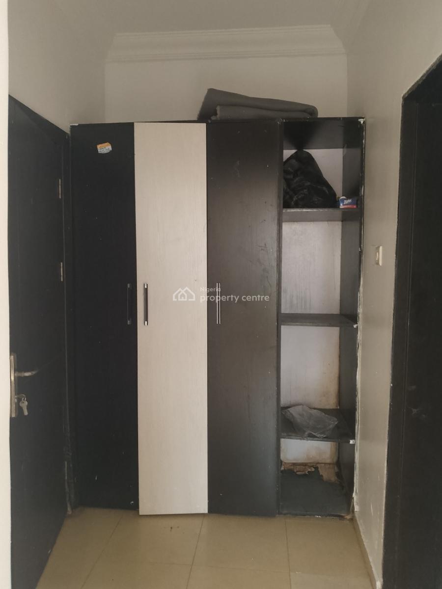 Very Spacious and Newly Out 3bedroom, Ilaje Mobile Road, Ajah, Lagos, Flat / Apartment for Rent
