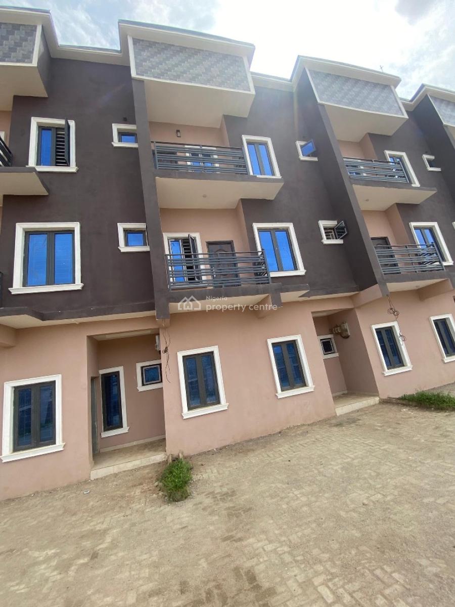 Exclusive Luxury Terraces in Gaduwa  4-bedroom with Bq, Gaduwa, Abuja, Terraced Duplex for Sale
