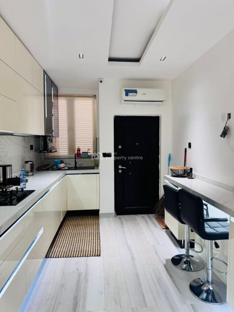 Luxury Finished 3 Bedroom Apartment in a Secured and Friendly Neighbourhood, Banana Island, Ikoyi, Lagos, House for Sale