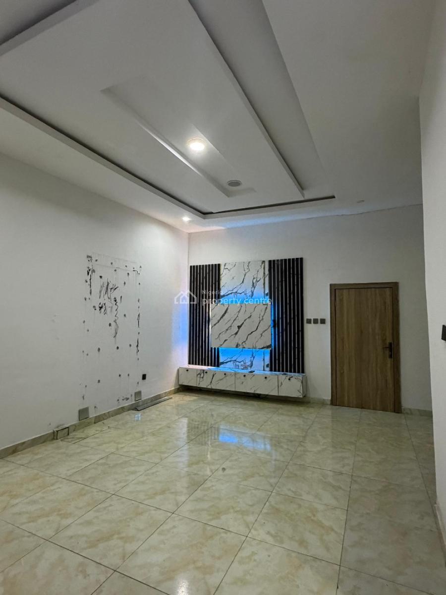 Spacious Master Bedroom in a Shared Apartment, Harris Drive, Vgc, Lekki, Lagos, Self Contain (single Rooms) for Rent