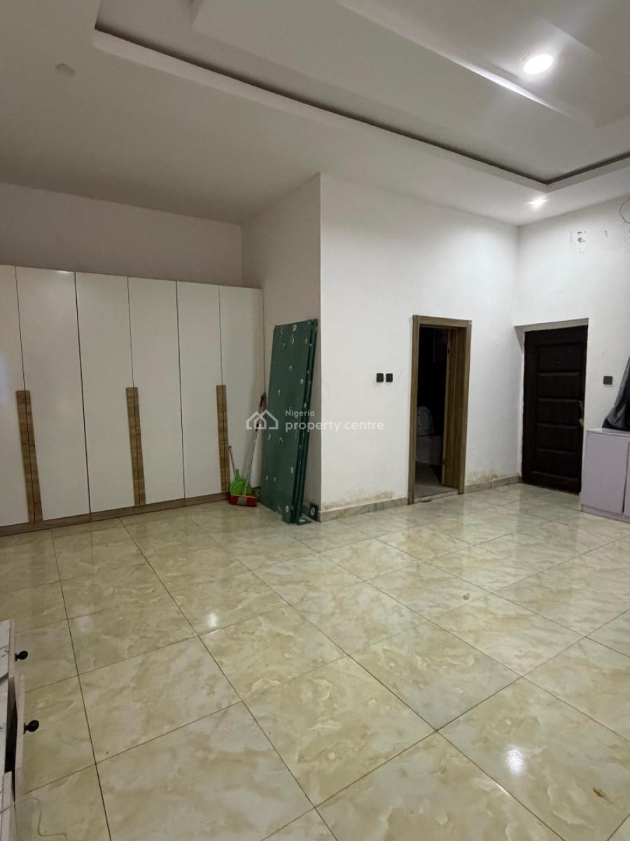 Spacious Master Bedroom in a Shared Apartment, Harris Drive, Vgc, Lekki, Lagos, Self Contain (single Rooms) for Rent