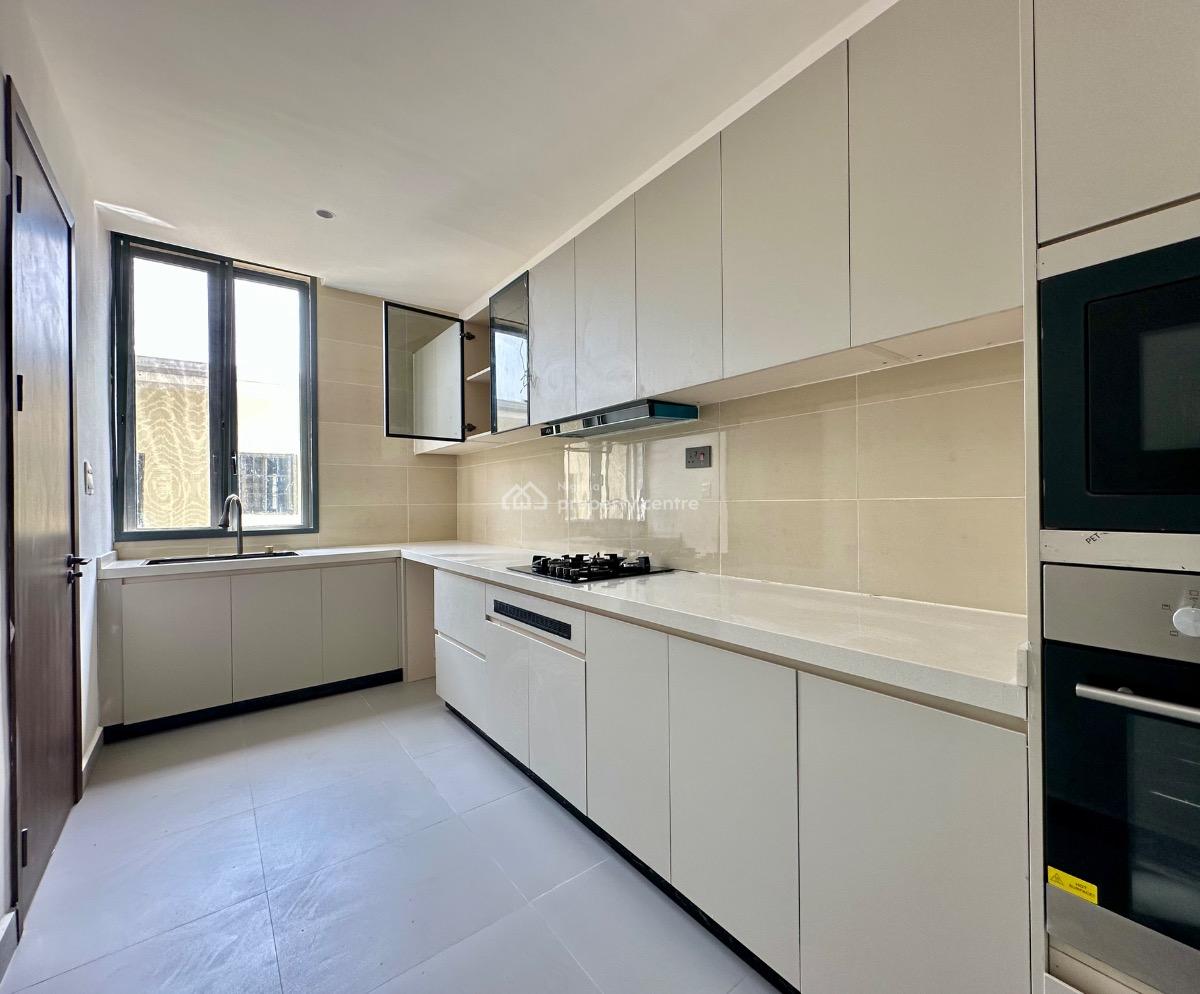 Brand New 2 Bedrooms Apartment, Lekki Phase 1, Lekki, Lagos, Flat / Apartment for Sale