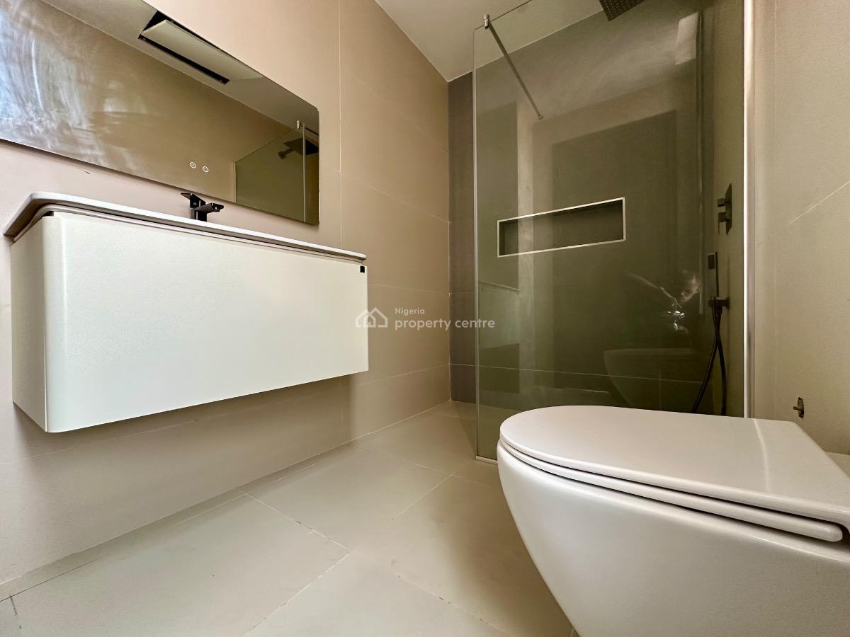 Brand New 2 Bedrooms Apartment, Lekki Phase 1, Lekki, Lagos, Flat / Apartment for Sale