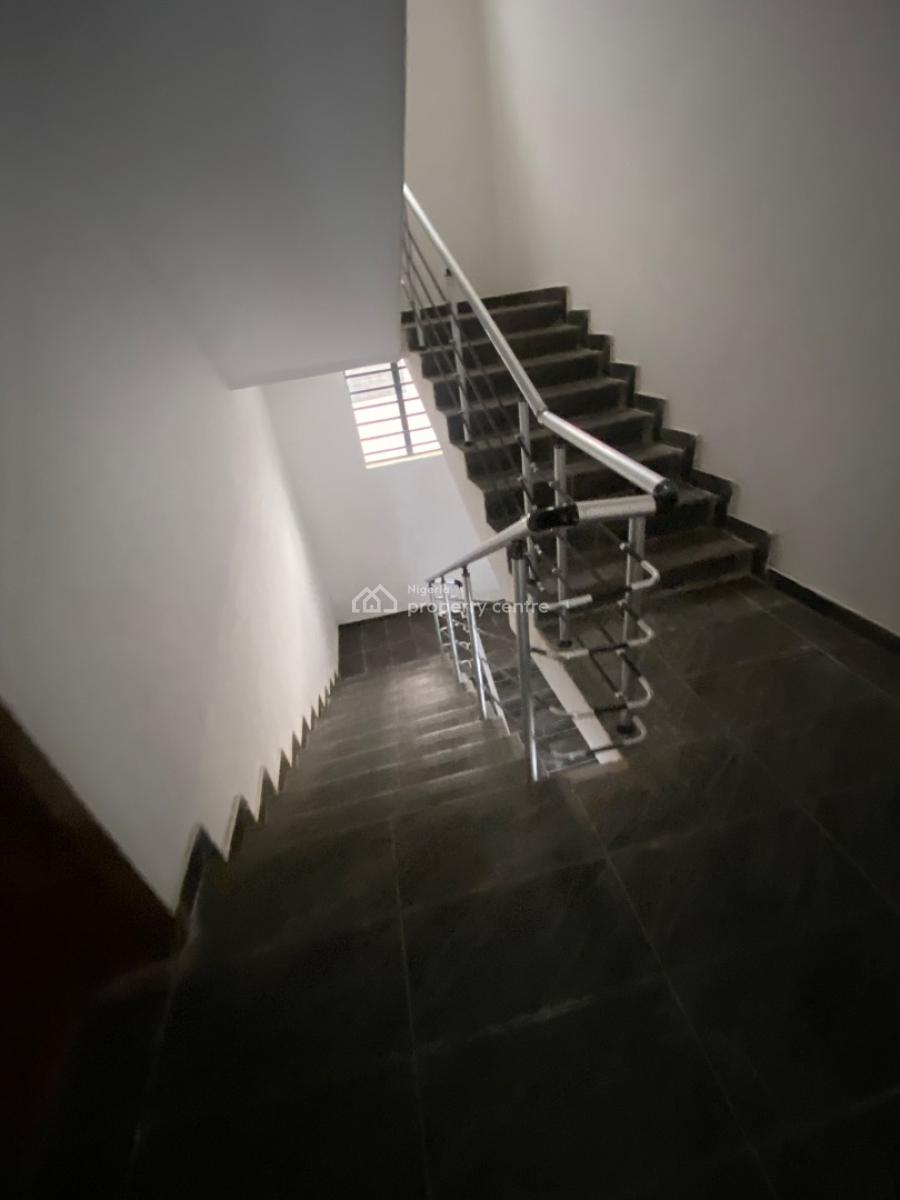 Newly Built 2 Bedroom, Ologolo, Lekki, Lagos, Flat / Apartment for Rent