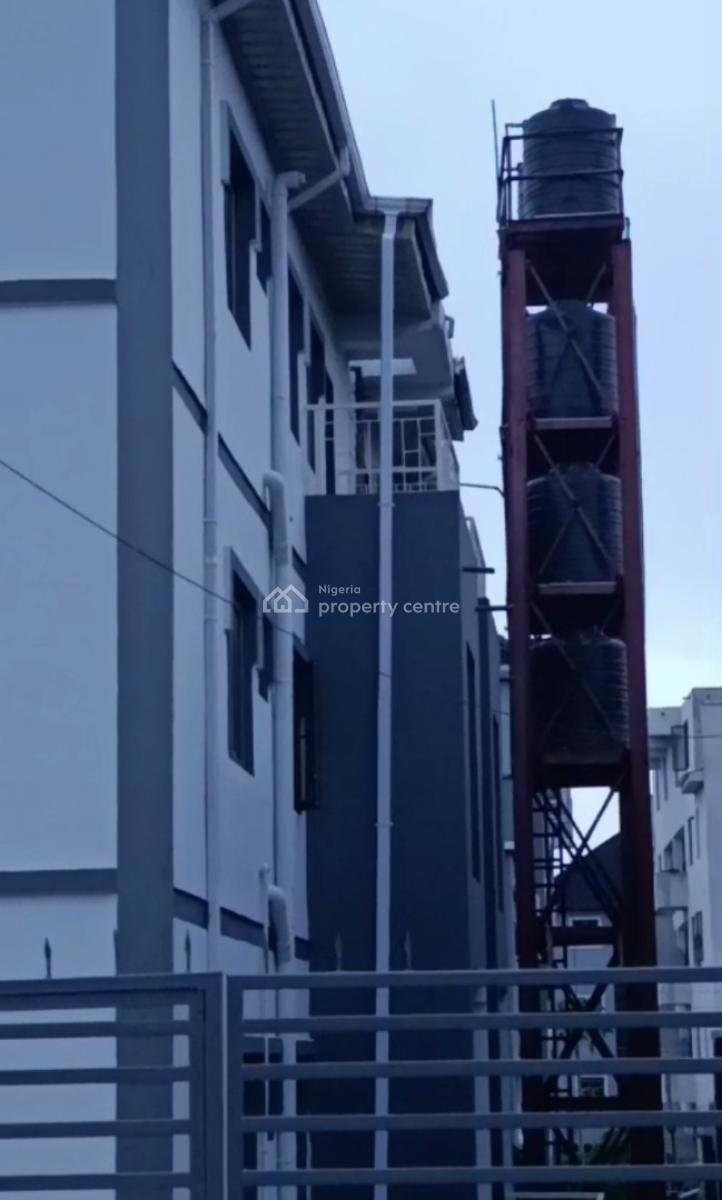 Executive Super Decent Spacious 3 Bedroom Apartment, Onike, Yaba, Lagos, Flat / Apartment for Rent