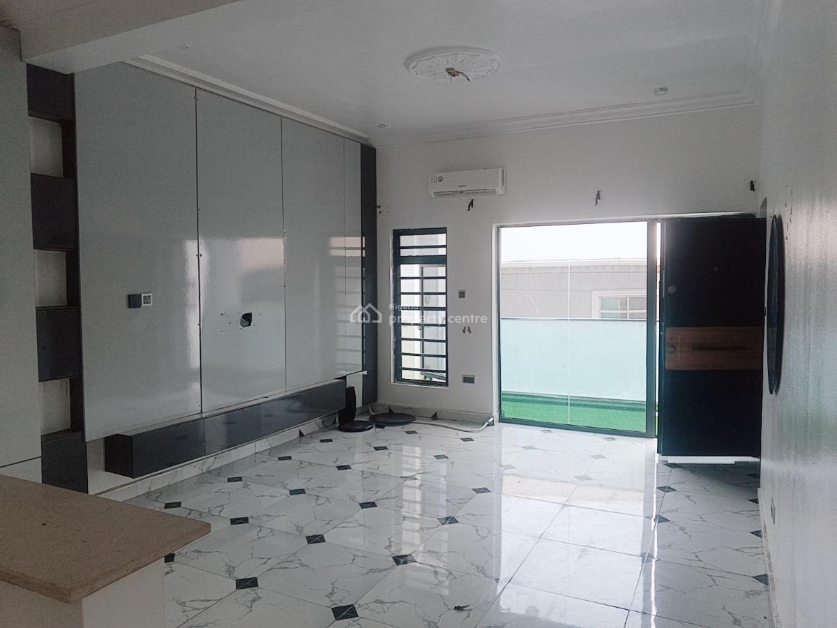 Luxury Serviced 2 Bedroom Apartment Partially Furnished, Chevron Toll Gate, Lekki, Lagos, Flat / Apartment for Rent