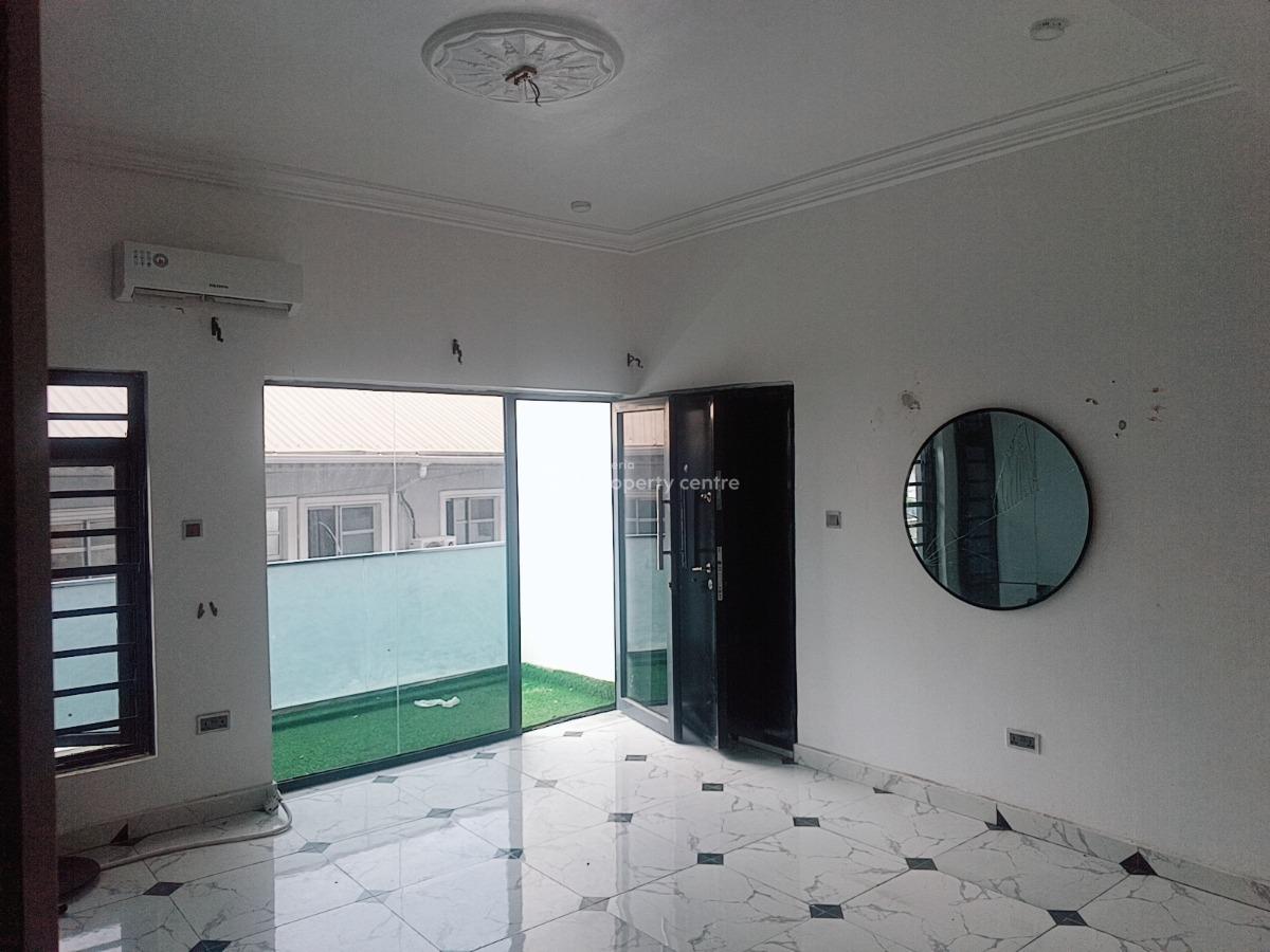 Luxury Serviced 2 Bedroom Apartment Partially Furnished, Chevron Toll Gate, Lekki, Lagos, Flat / Apartment for Rent