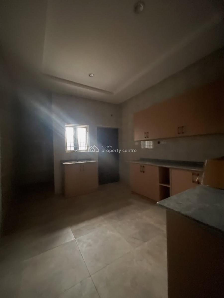 Luxury 3 Bedrooms Apartment, Jahi, Abuja, Block of Flats for Sale