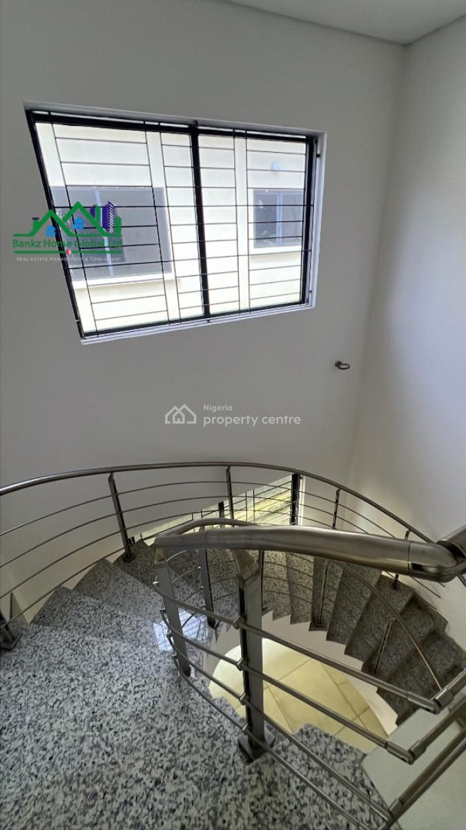 Very Spacious 5bedroom Fully Detached Duplex with 2 Boys Quarters, Lekki Phase 1, Lekki, Lagos, House for Sale