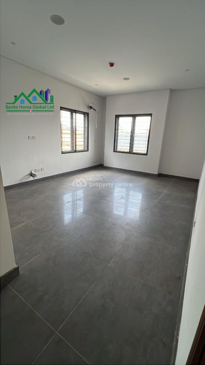 Very Spacious 5bedroom Fully Detached Duplex with 2 Boys Quarters, Lekki Phase 1, Lekki, Lagos, House for Sale