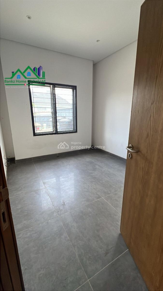 Very Spacious 5bedroom Fully Detached Duplex with 2 Boys Quarters, Lekki Phase 1, Lekki, Lagos, House for Sale