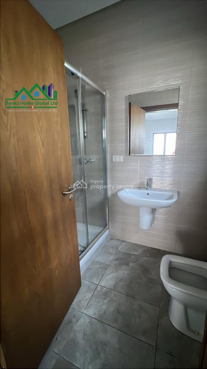 Very Spacious 5bedroom Fully Detached Duplex with 2 Boys Quarters, Lekki Phase 1, Lekki, Lagos, House for Sale
