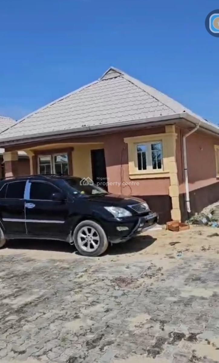 8 Units of Mini Flat, Oribanwa, Awoyaya, Ibeju Lekki, Lagos, Block of Flats for Sale