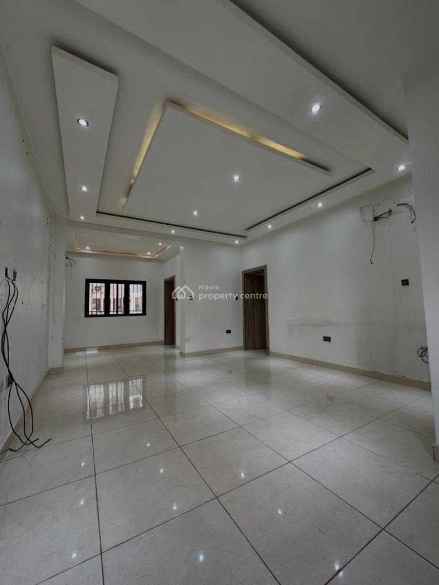 Luxury 3 Bedrooms Apartment, Jahi, Abuja, Block of Flats for Sale