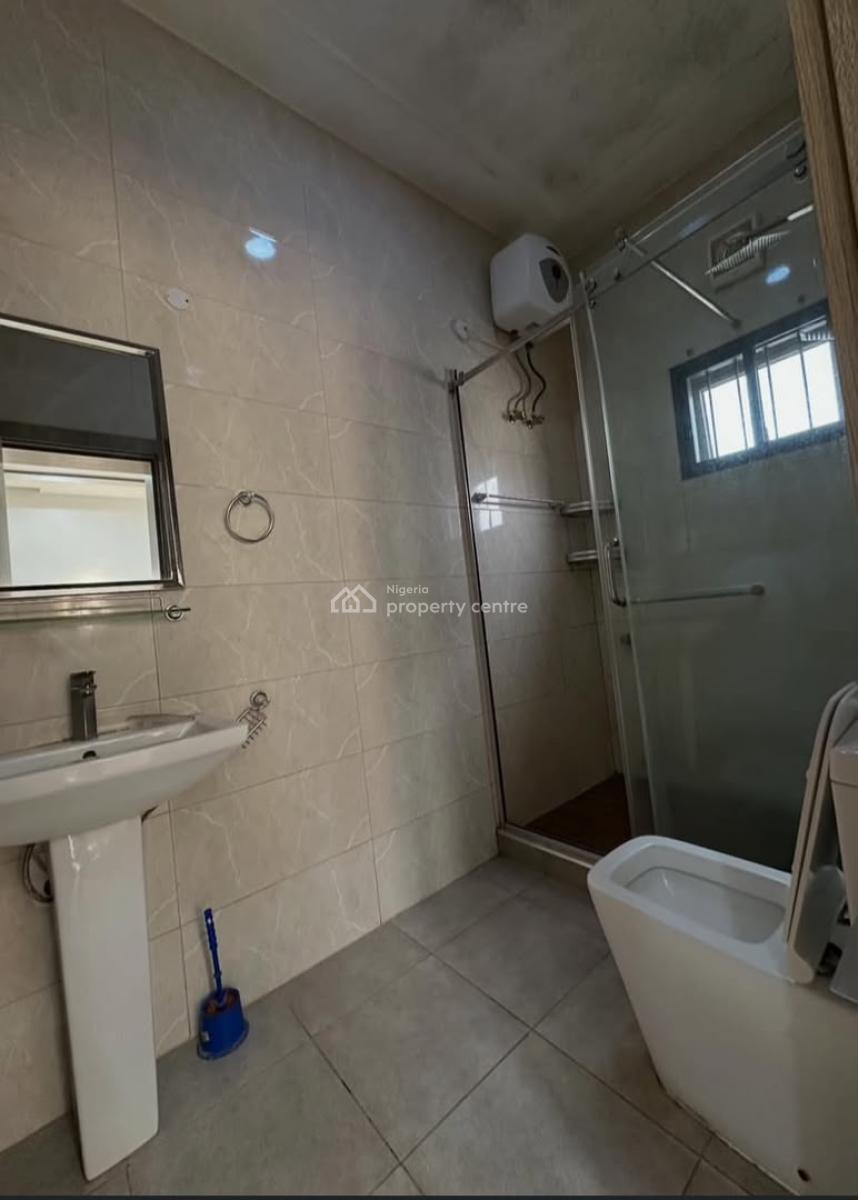 Luxury 3 Bedrooms Apartment, Jahi, Abuja, Block of Flats for Sale