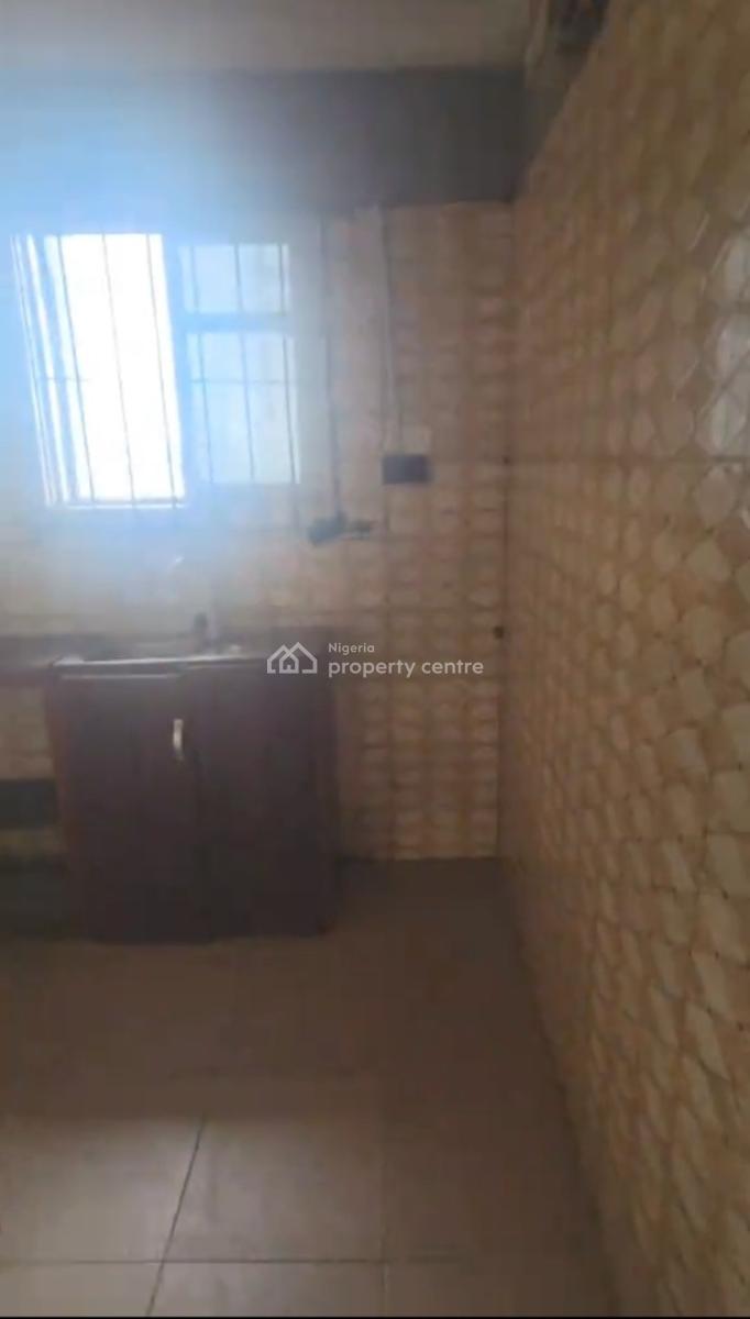a Decent Lovely Mini Flat, Off Apata Road, Shomolu, Lagos, Mini Flat (room and Parlour) for Rent