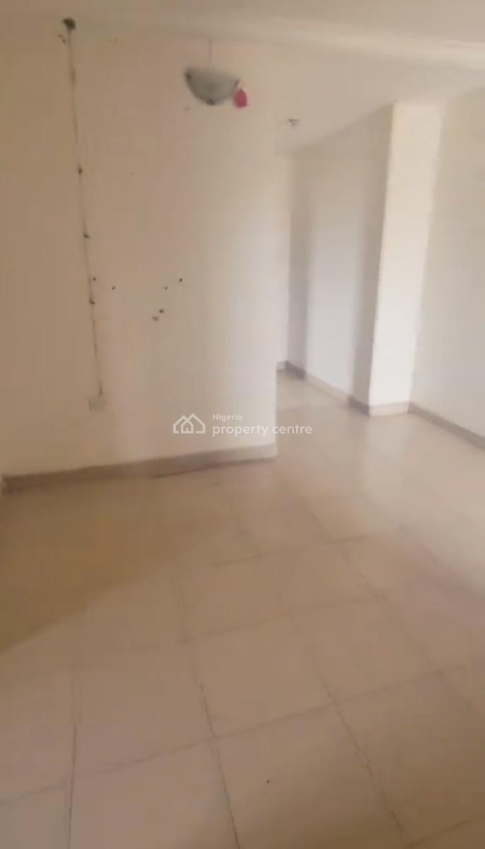 a Decent Lovely Mini Flat, Off Apata Road, Shomolu, Lagos, Mini Flat (room and Parlour) for Rent