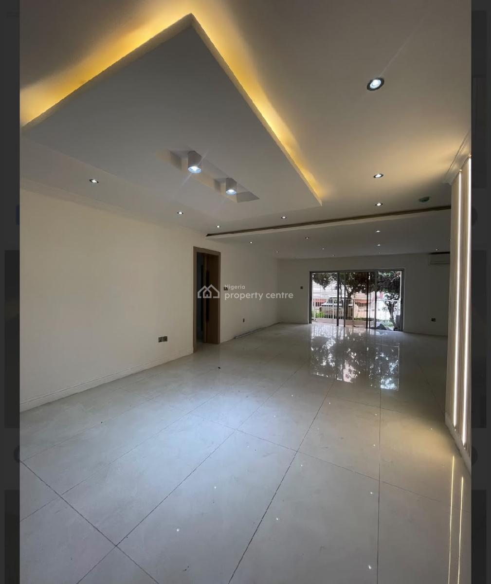 Newly Renovated 3-bedroom Flat with Bq, Mac Donald Rd, Old Ikoyi, Ikoyi, Lagos, Flat / Apartment for Rent