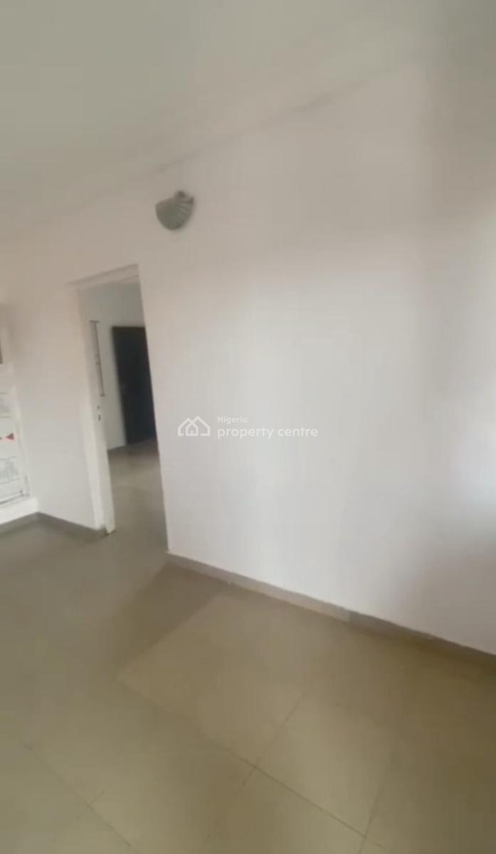 a Decent Lovely Mini Flat, Off Pedro Road, Shomolu, Lagos, Mini Flat (room and Parlour) for Rent