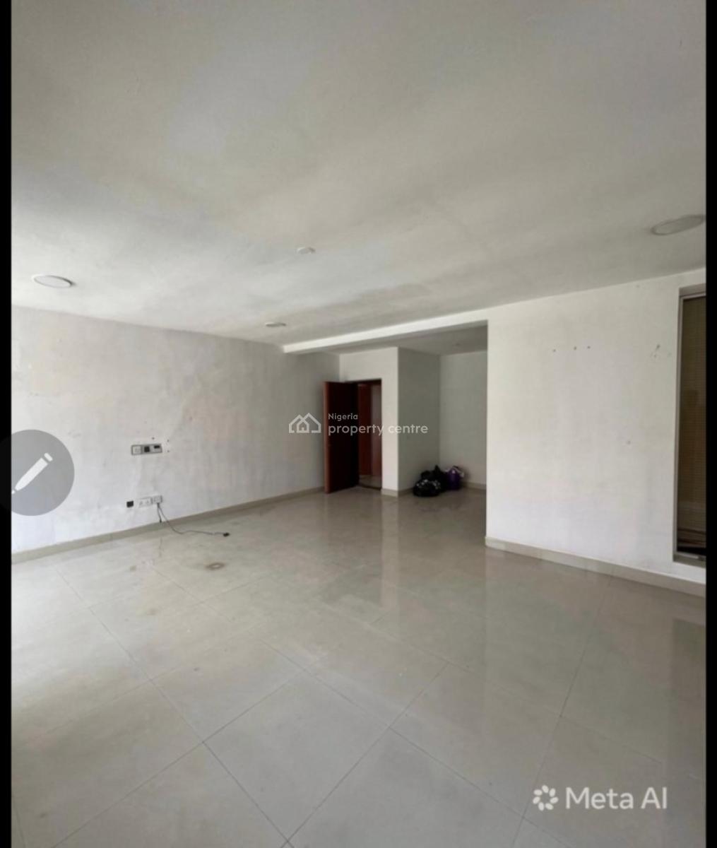 Luxury 3 Bedroom Penthouse Now Available, Off Admiralty, Lekki Phase 1, Lekki, Lagos, Flat / Apartment for Rent