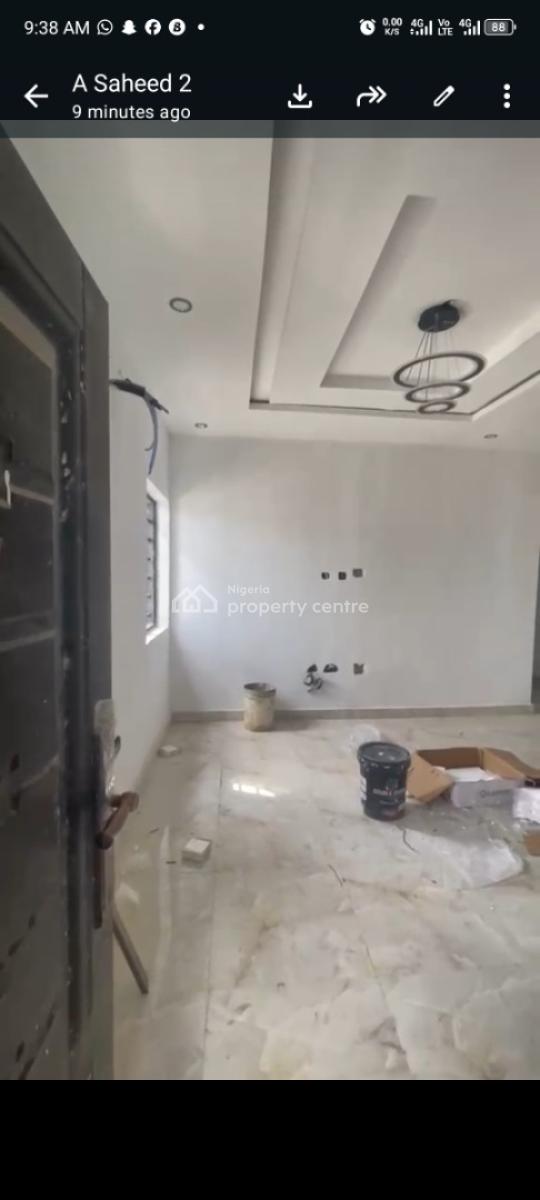 *direct From Mandate*    *beautiful and Spacious Newly 2bed, Surulere, Lagos, Flat / Apartment for Rent