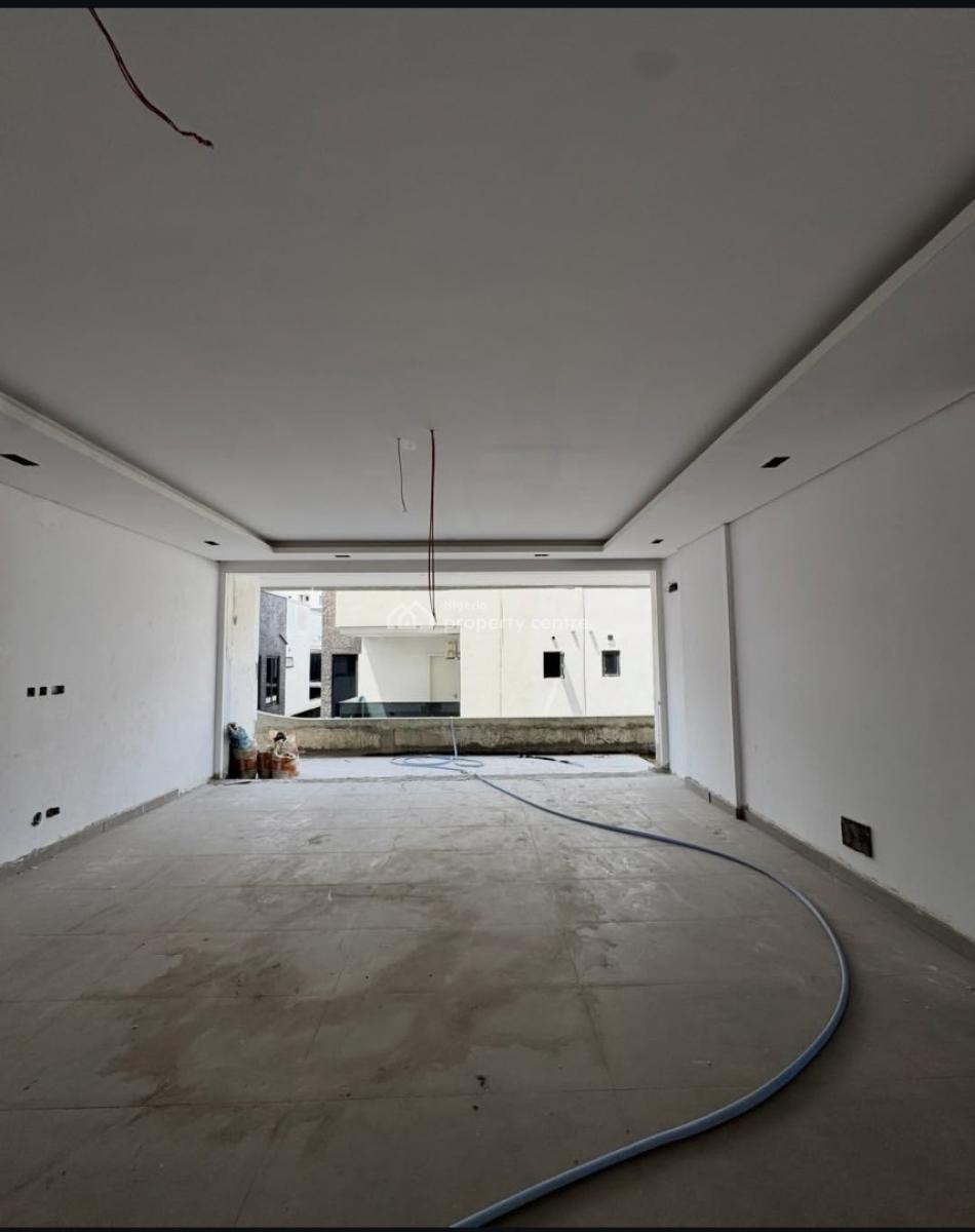 Nicely Built 2 &3 Bedroom Apartment, Oniru, Victoria Island (vi), Lagos, Block of Flats for Sale