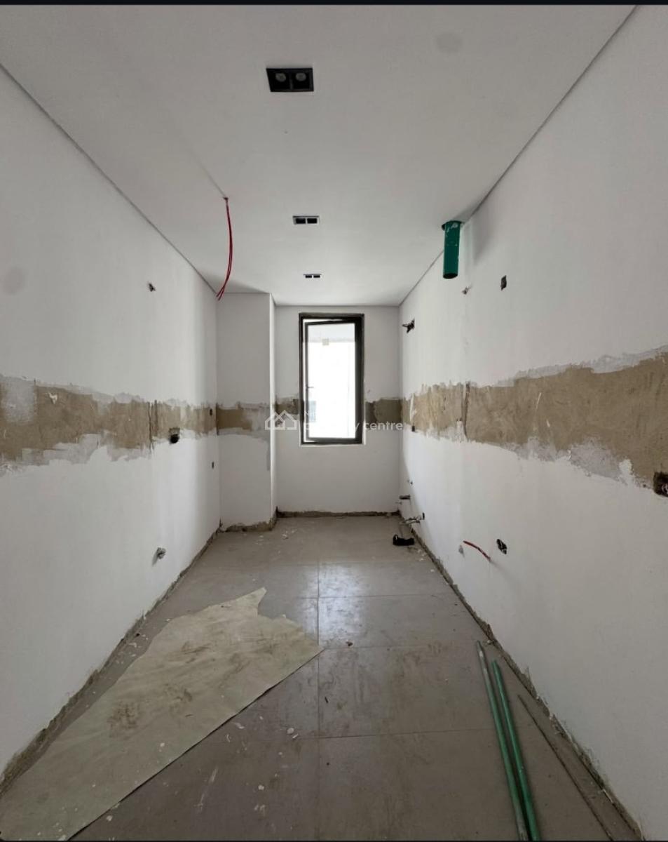 Nicely Built 2 &3 Bedroom Apartment, Oniru, Victoria Island (vi), Lagos, Block of Flats for Sale