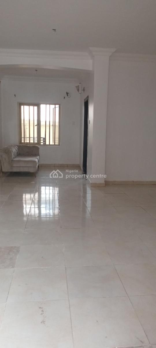 Now Available, Mobil Road Ilaje Ajah, Ilaje, Ajah, Lagos, Flat / Apartment for Rent