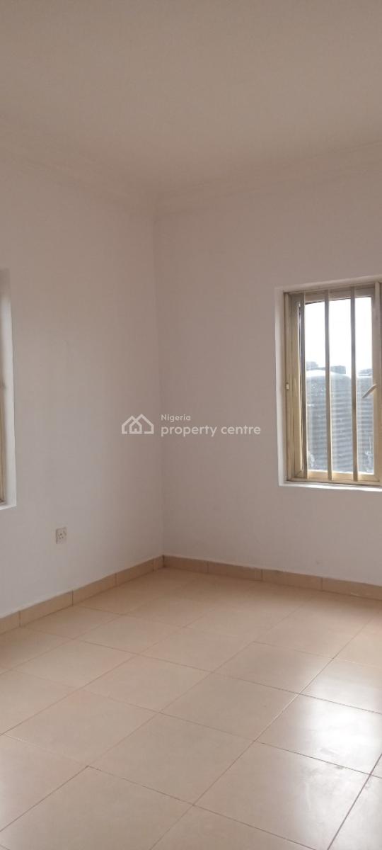 Now Available, Mobil Road Ilaje Ajah, Ilaje, Ajah, Lagos, Flat / Apartment for Rent
