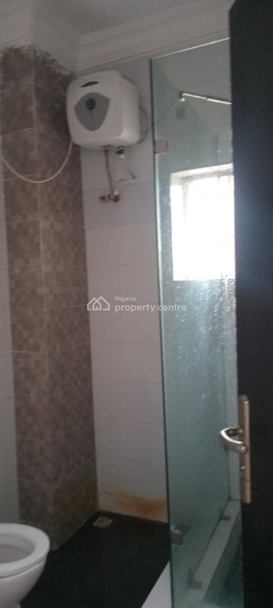 Now Available, Mobil Road Ilaje Ajah, Ilaje, Ajah, Lagos, Flat / Apartment for Rent