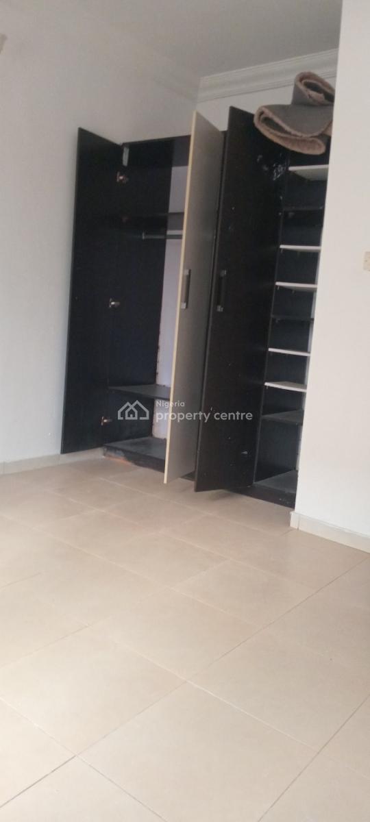 Now Available, Mobil Road Ilaje Ajah, Ilaje, Ajah, Lagos, Flat / Apartment for Rent