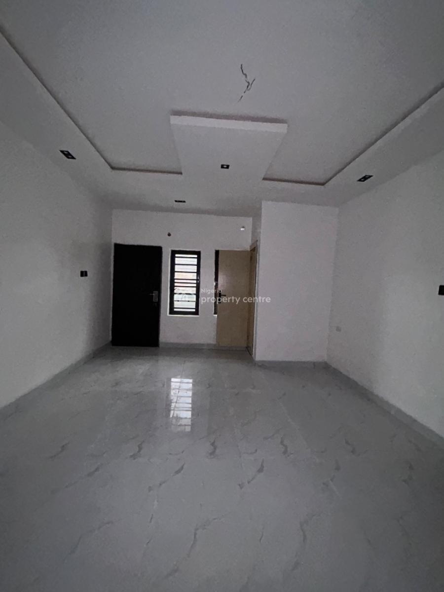 Modestly Finished 2 Bedroom Apartment, Orchid, Lekki, Lagos, Flat / Apartment for Sale
