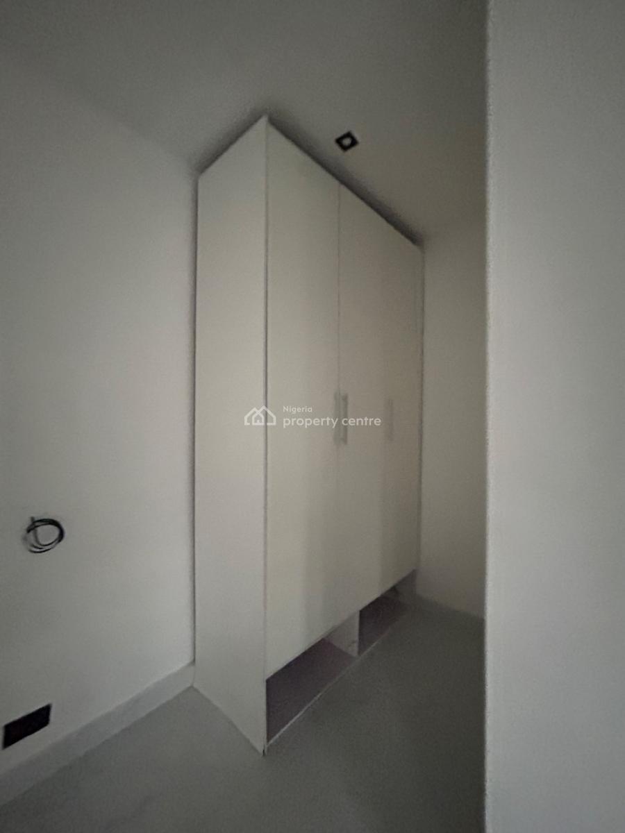 Modestly Finished 2 Bedroom Apartment, Orchid, Lekki, Lagos, Flat / Apartment for Sale