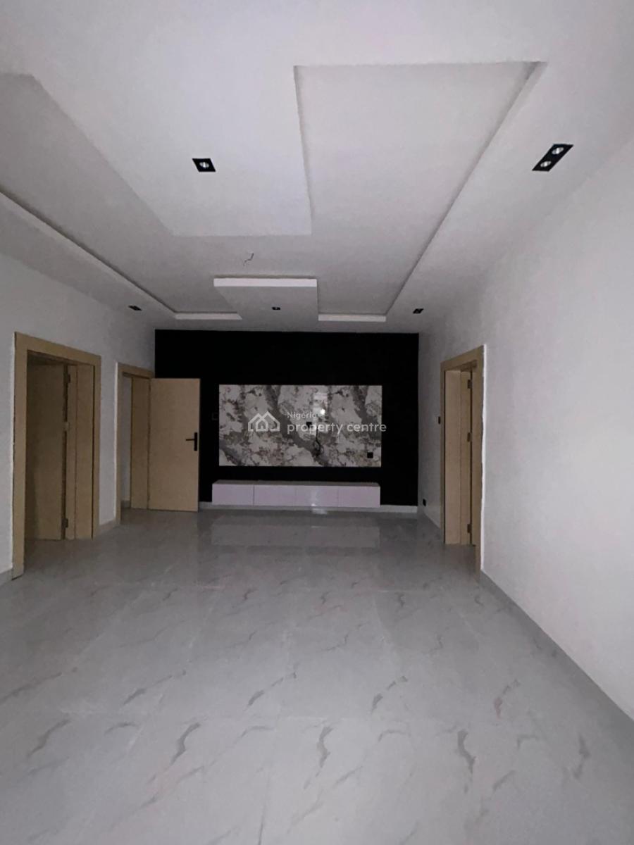 Modestly Finished 2 Bedroom, Orchid, Lekki, Lagos, Flat / Apartment for Sale