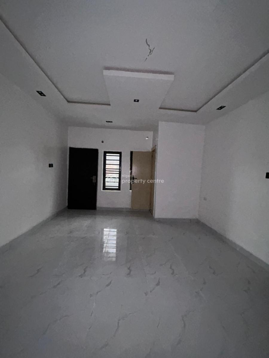 Modestly Finished 2 Bedroom, Orchid, Lekki, Lagos, Flat / Apartment for Sale