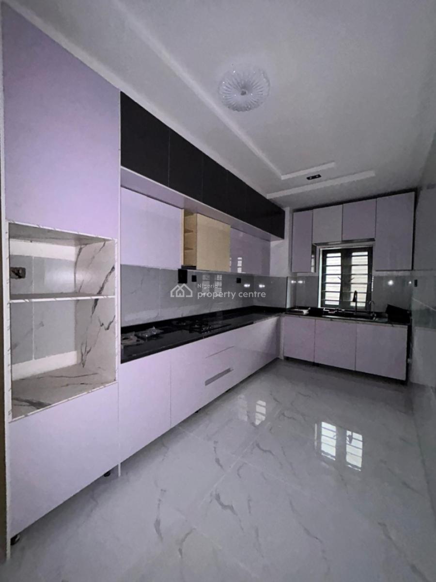 Modestly Finished 2 Bedroom, Orchid, Lekki, Lagos, Flat / Apartment for Sale