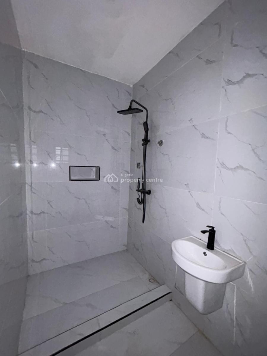 Modestly Finished 2 Bedroom, Orchid, Lekki, Lagos, Flat / Apartment for Sale