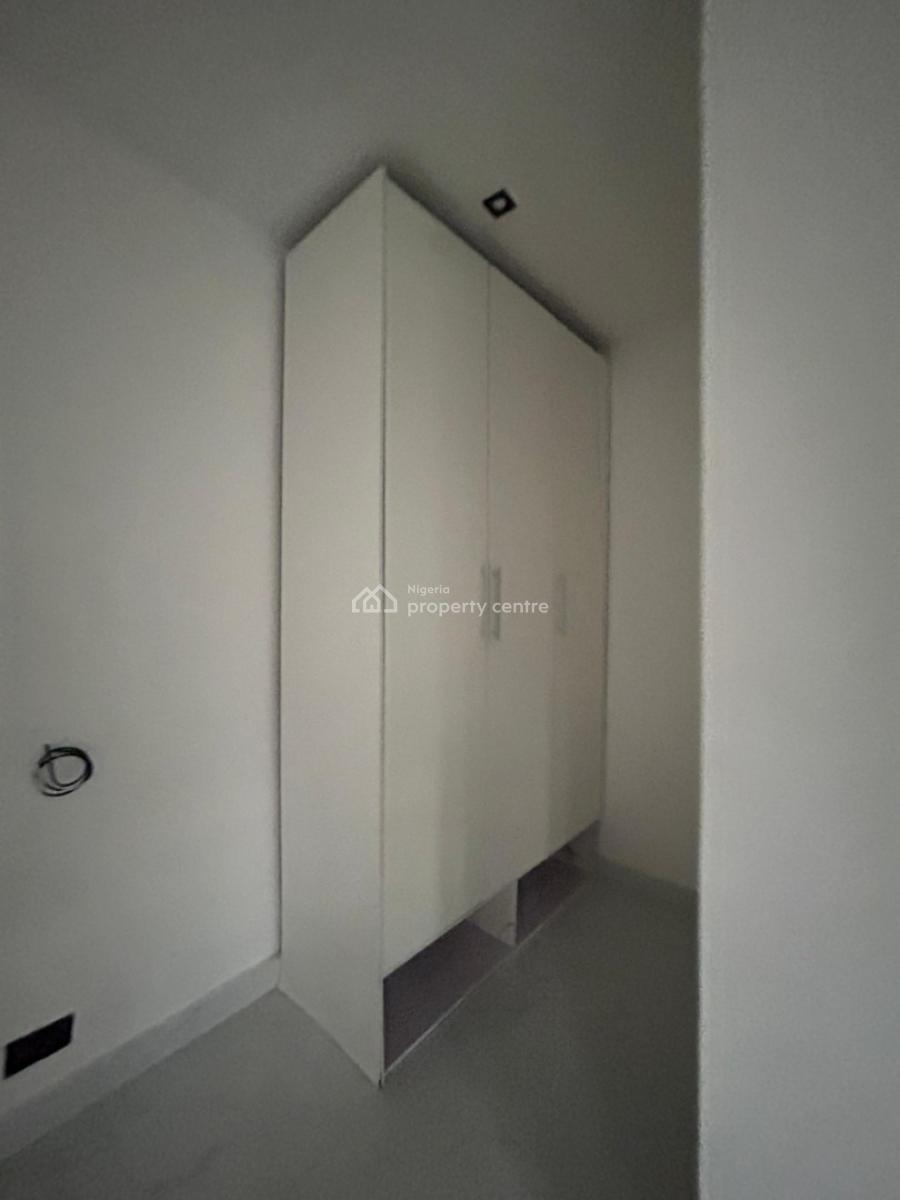 Modestly Finished 2 Bedroom, Orchid, Lekki, Lagos, Flat / Apartment for Sale